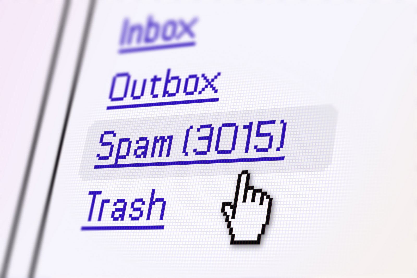Creating an impressive subject line to attract attention and encourage subscribers to open the email