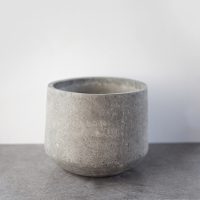 Chậu xi măng tròn bo đáy