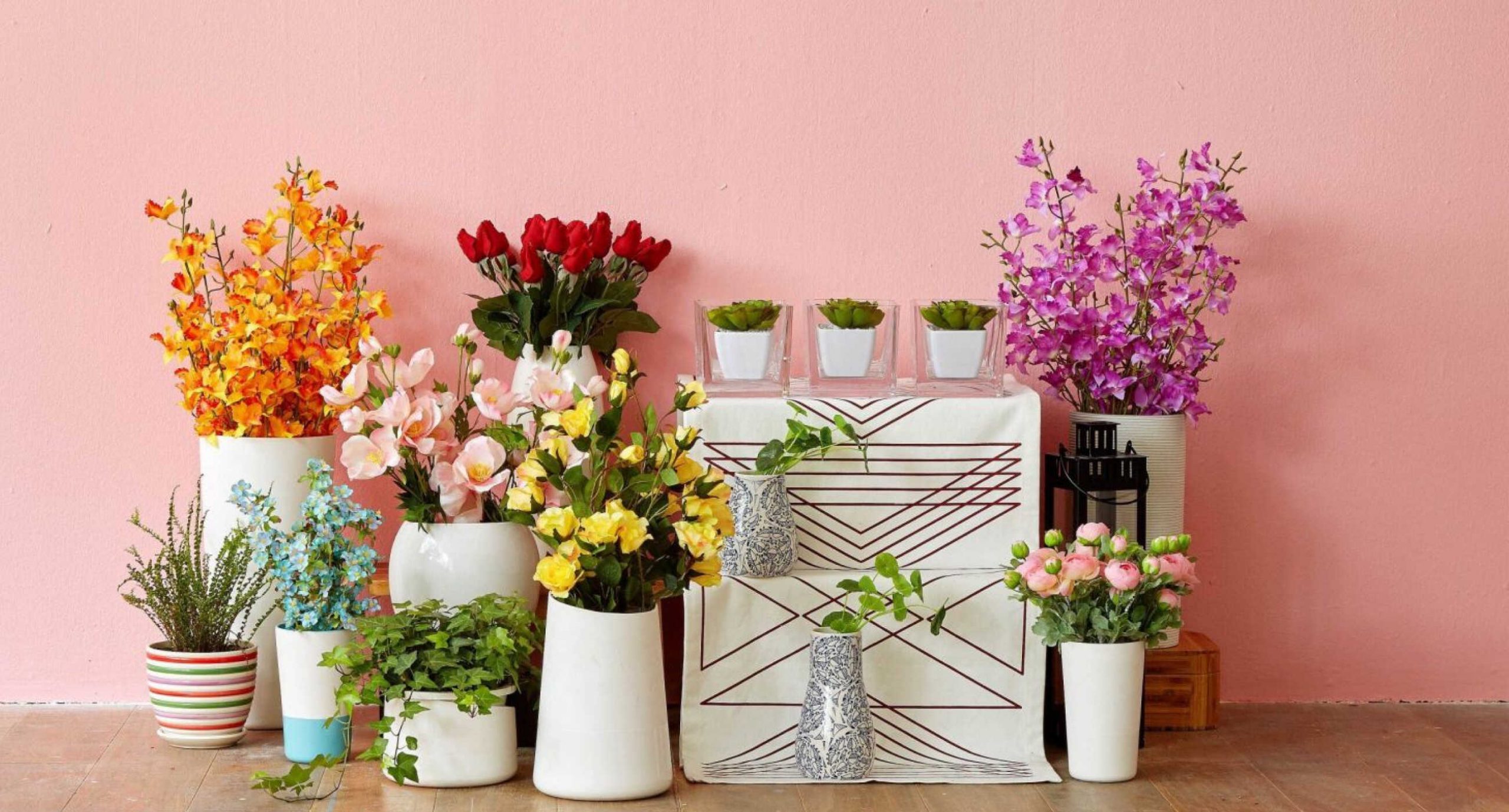 Cách vệ sinh hoa giả đơn giản và hiệu quả tại nhà » Cây cảnh giả trang trí