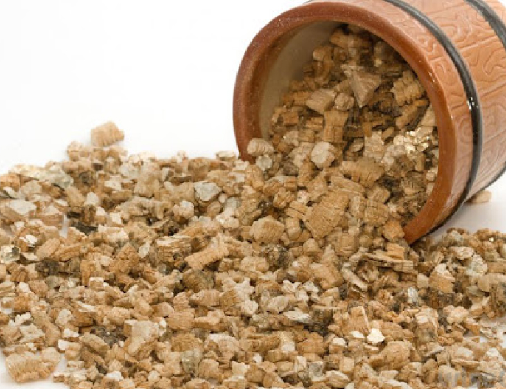 da vermiculite 2 - Đá Vermiculite là gì? công dụng của đá Vermiculite
