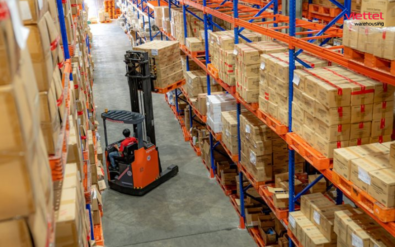 Lợi ích khi sử dụng dịch vụ lưu kho hàng hóa 