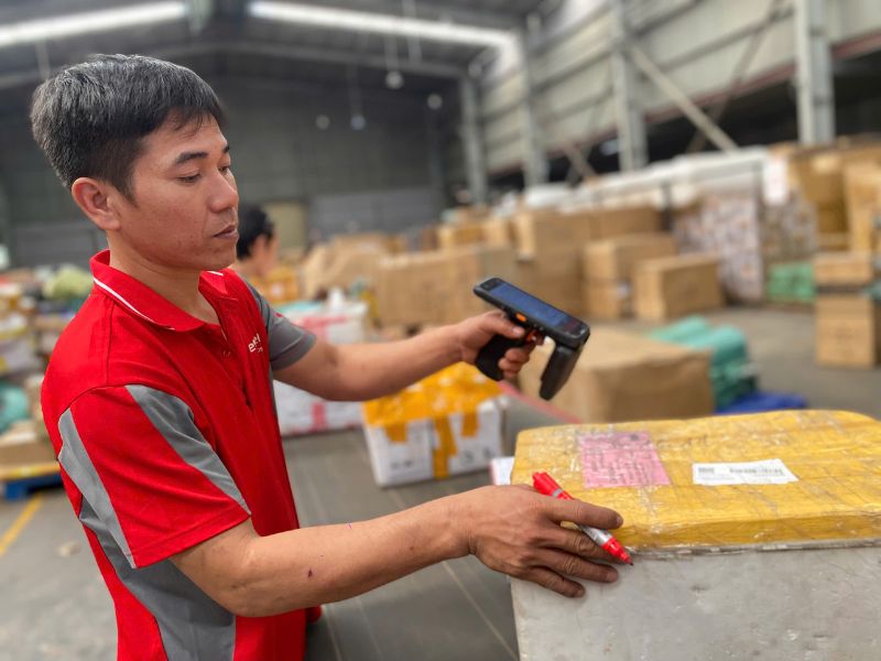 Vai trò của dịch vụ kho vận trong chuỗi cung ứng là gì 