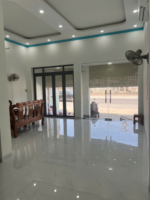 Bán Nhà Mặt Tiền Đường Nguyễn Ái Quốc Mới Xây Giá Quá Hờ Chỉ 3Tỷ1