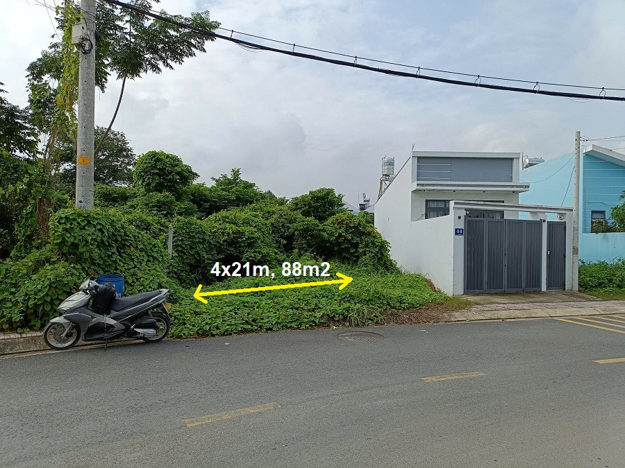 Bán đất MT Đ. Huỳnh Văn Cọ, thị trấn Củ Chi, 4x22m, 88m2 thổ cư 82m2 dân cư hiện hữu xây dựng ngay