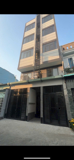 BÁN CHDV 30 PHÒNG THU NHẬP 130TR/ THÁNG P. LINH TRUNG. TP THỦ ĐỨC - 0985608188