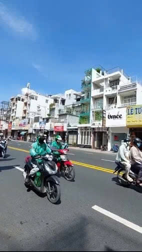 Cho thuê nhà NC 66b Phan Đình Phùng, Q. Phú Nhuận giảm giá 25tr còn 20tr/thg  cho thuê gấp trong tháng