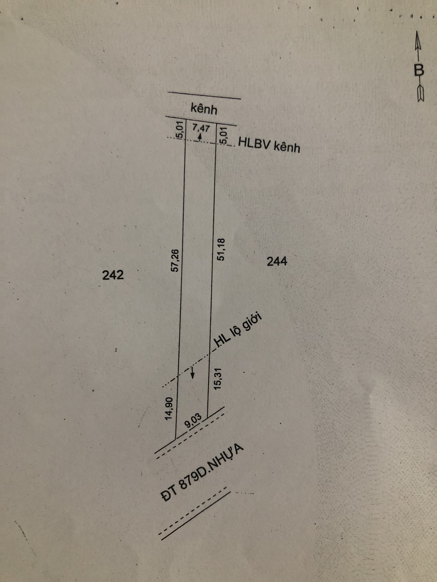 Cho thuê đất đối diện cây xăng