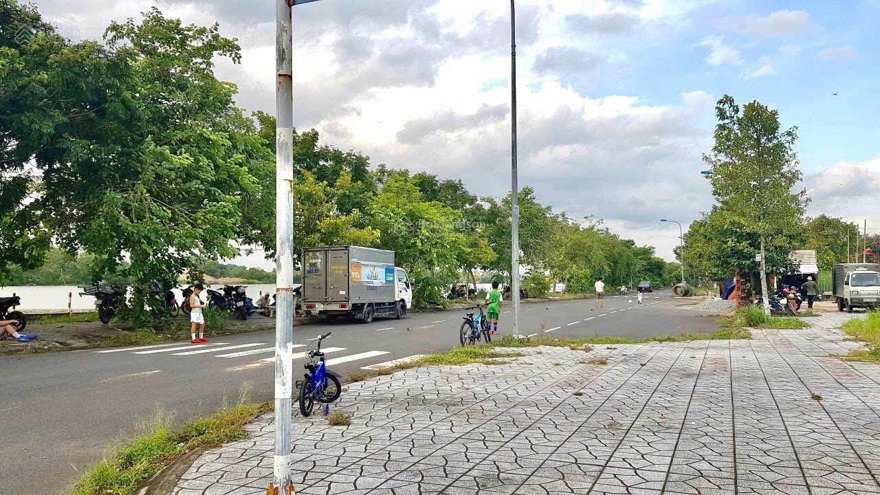Bán đất nội khu Tam Đa Q9, view sông Đồng Nai giá 2.98Tỷ, gần Vinhomes Grand Park