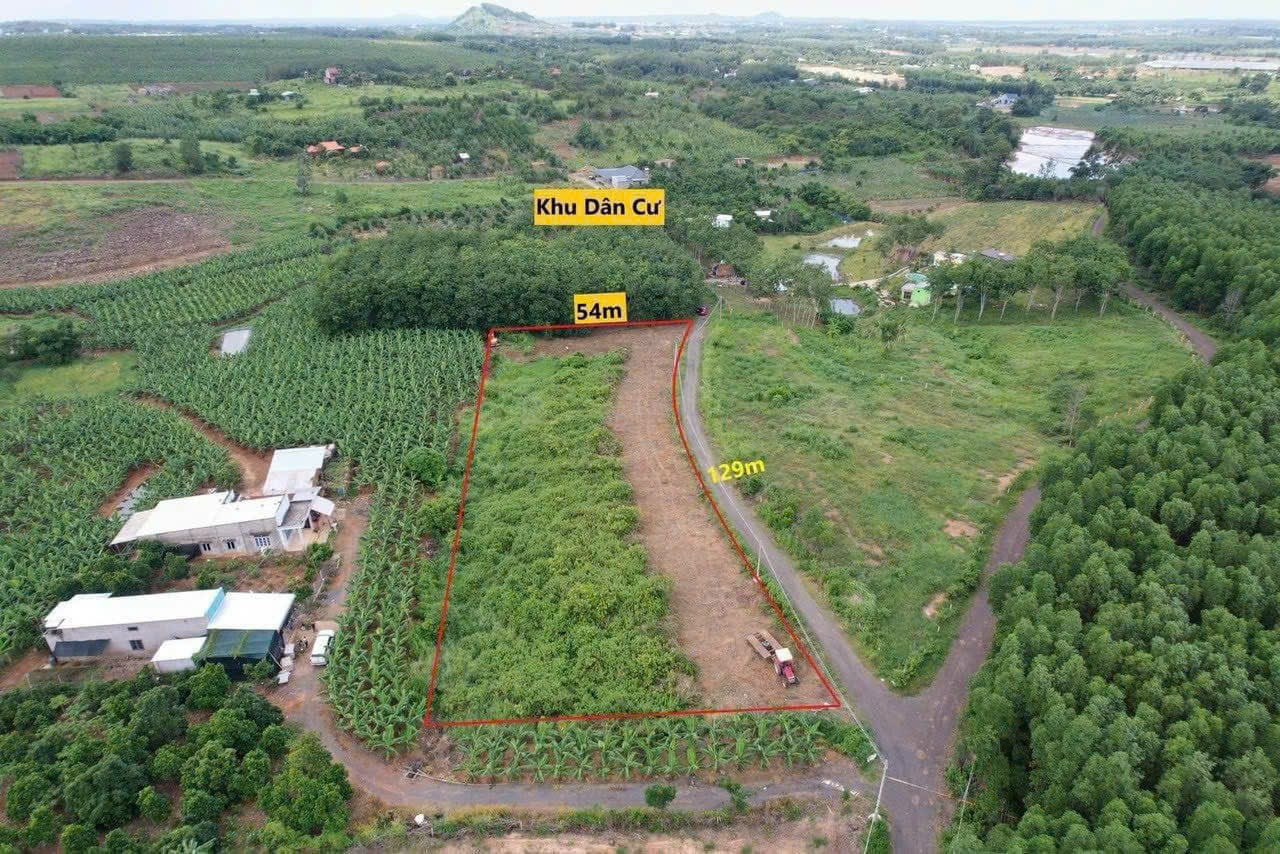 Bán lô đất Mt rộng 126m . tỉnh lộ 328 . Đã phân lô có thổ cư