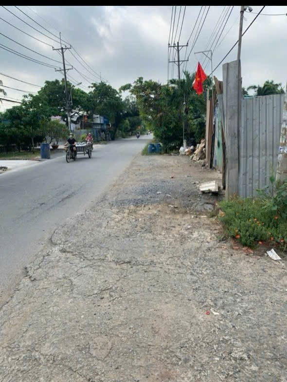 Đất + Nhà + xưởng  Mt đường Trung An .sát đường TL 8