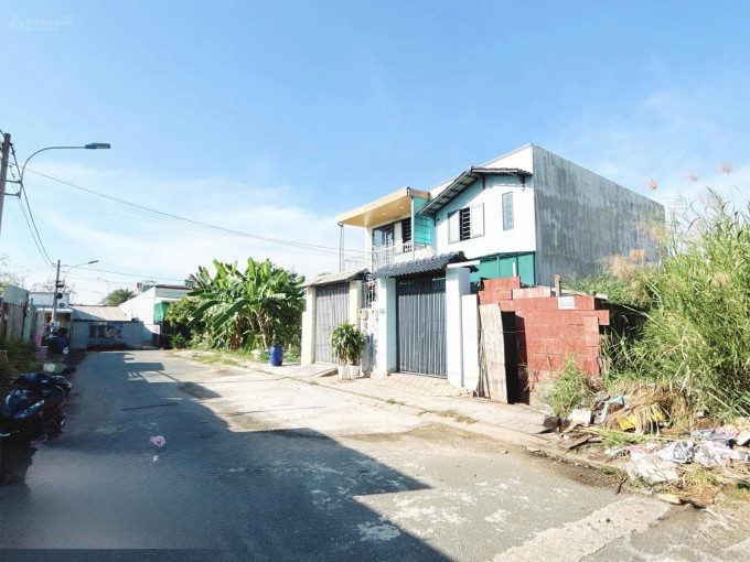 Với giá 2,32Tỷ đất ngay MTĐ Trường Lưu, Long Trường, Quận 9, sổ riêng.