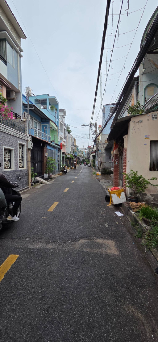 Bán nhà Biệt thự 4 tầng MT Đ, số 10 Phường Bình Hưng Hoà A Quận Bình Tân