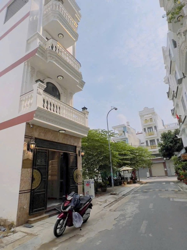 Bán nhà 4 tầng HXH Đường Bình Thành Phường Bình Hưng Hoà B Quận Bình Tân