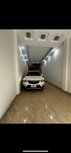 Bán nhà Vương Thừa Vũ, Thanh Xuân, 47 m2, 4 tầng, giá 14 tỷ