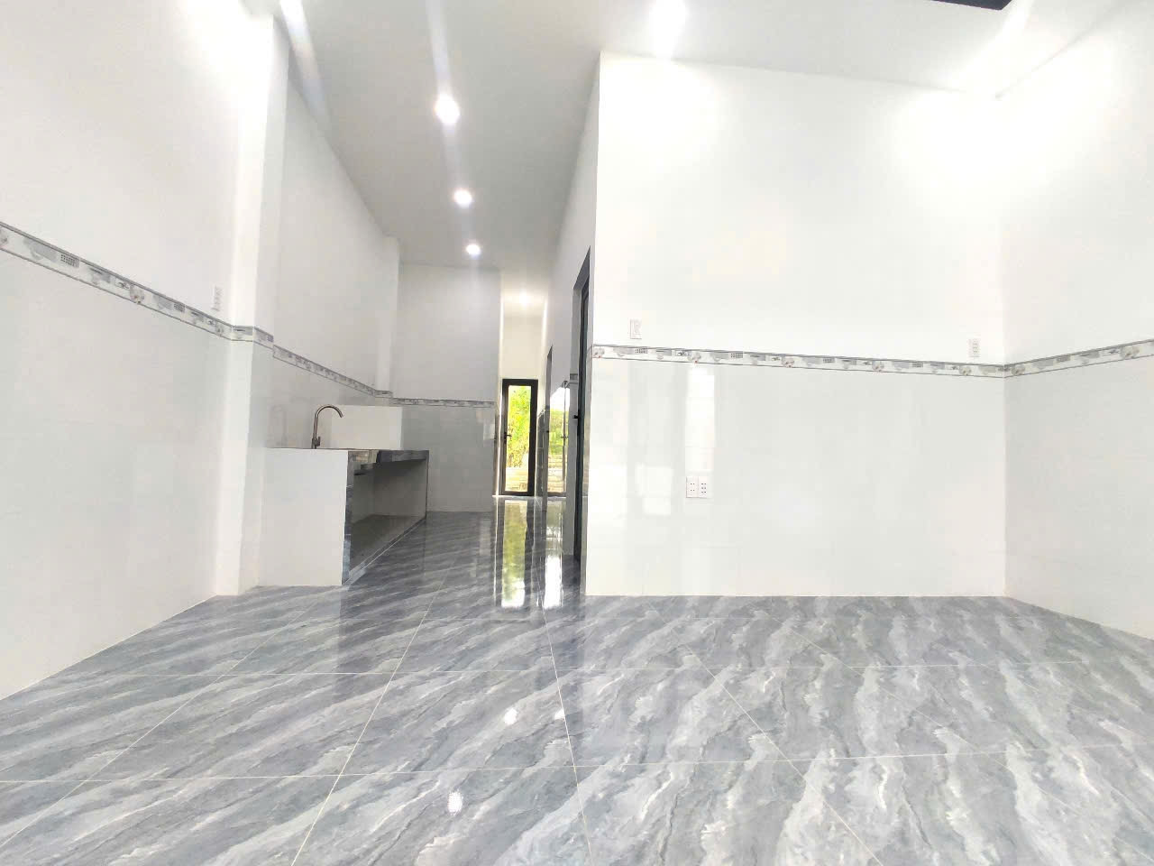 NHÀ MỚI CẦN CHO THUÊ PHƯỜNG PHÚ KHƯƠNG TP BẾN TRE