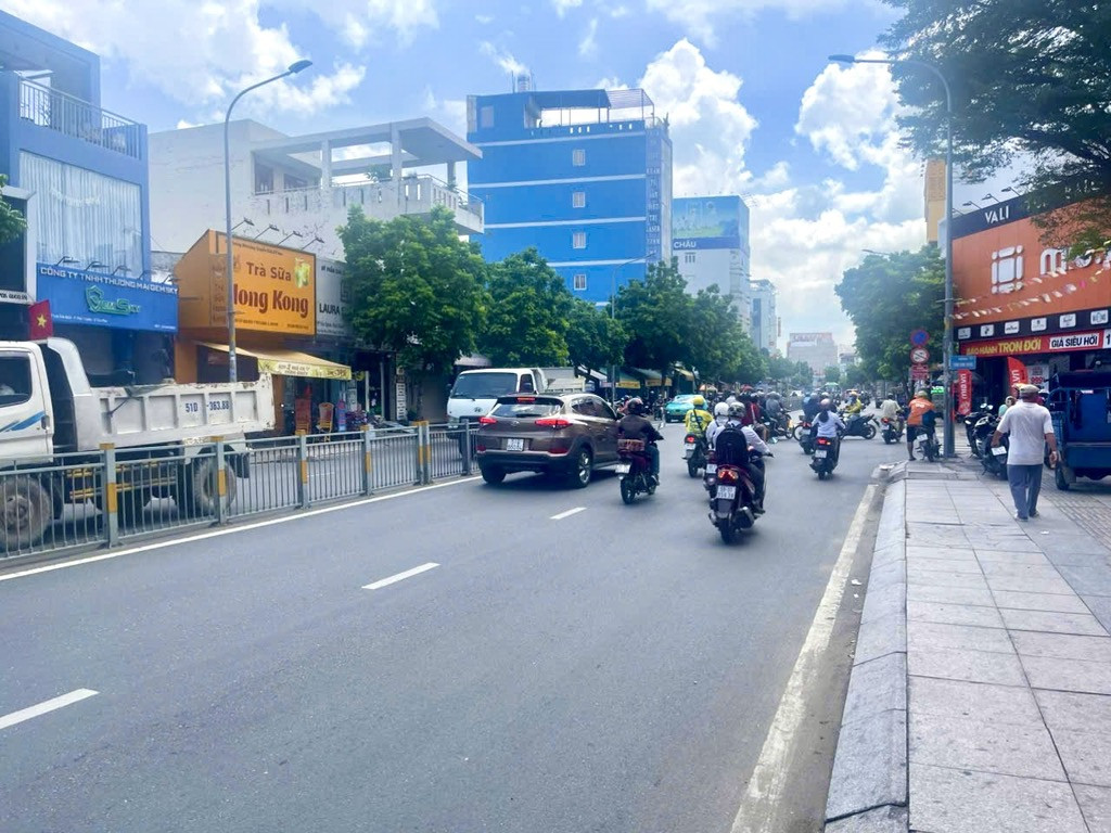 Bán nhà 83m² ngang 5m giá 17.9 tỷ tại Phường Tân Thành Quận Tân Phú
