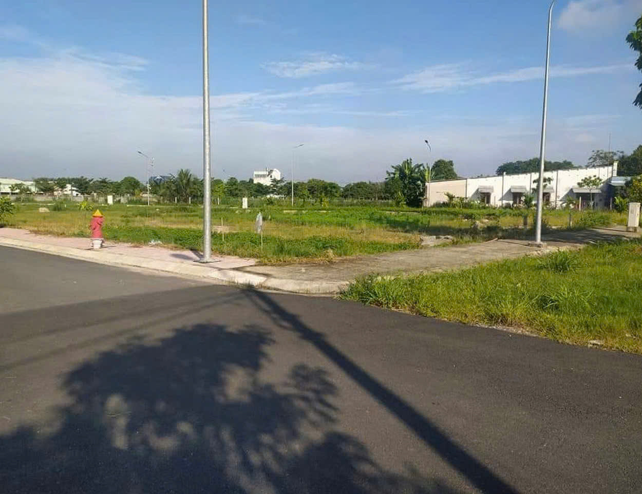 Chính Chủ Lô Đất MT Trần Văn Chẫm, Củ Chi, DT 80m2 .Giá 1Tỷ1.Công Chứng Ra Sổ
