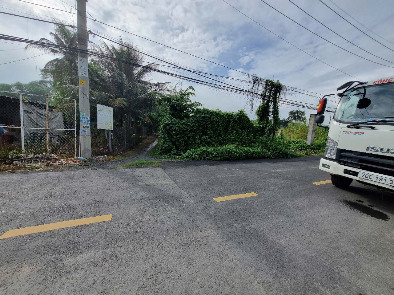 (L659) Đất mặt tiền Trung An, dt 249m2, thổ 132m2, giá 2 tỷ 300