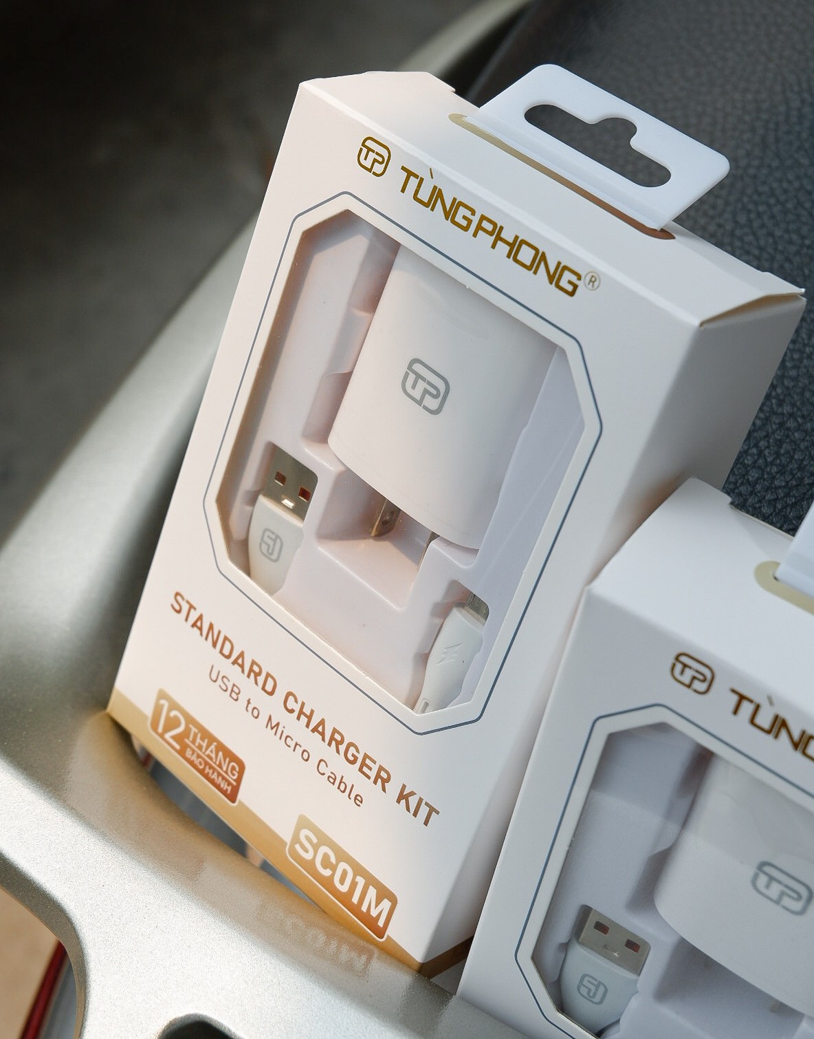 Quan sát thực tế, hộp mới của SC01M có thiết kế nhỏ gọn hơn đáng kể