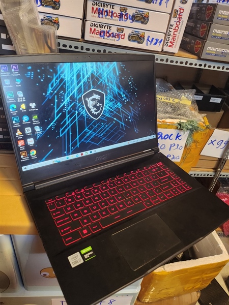 Laptop MSI Gaming GF63 Thin 10SC i7 10750H/8GB/512GB/4GB GTX1650 Max-Q