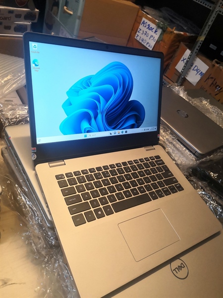 Dell Vostro 3400 14 inch Core i5-1135G7 RAM 16GB SSD 512GB FHD - Ảnh 3