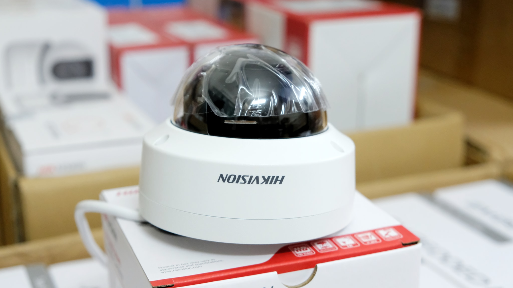 Camera IP Bán Cầu HIKVISION DS-2CD1121G2-LIU 2MP