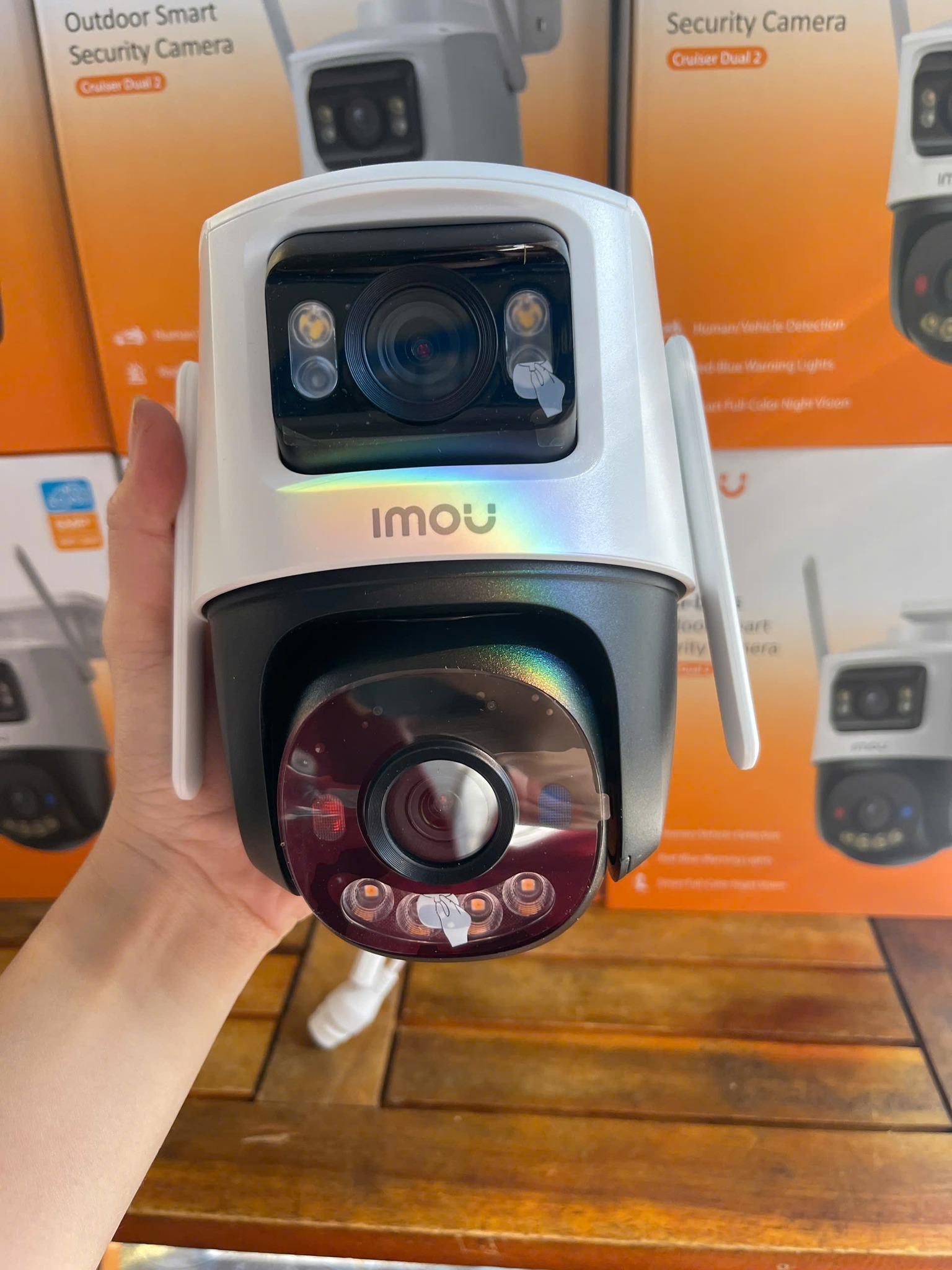 Camera Wifi ngoài trời 10MP iMOU IPC-S7XEP-10M0WED