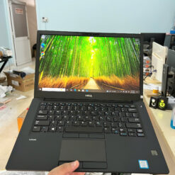 Laptop Dell Latidue 7490