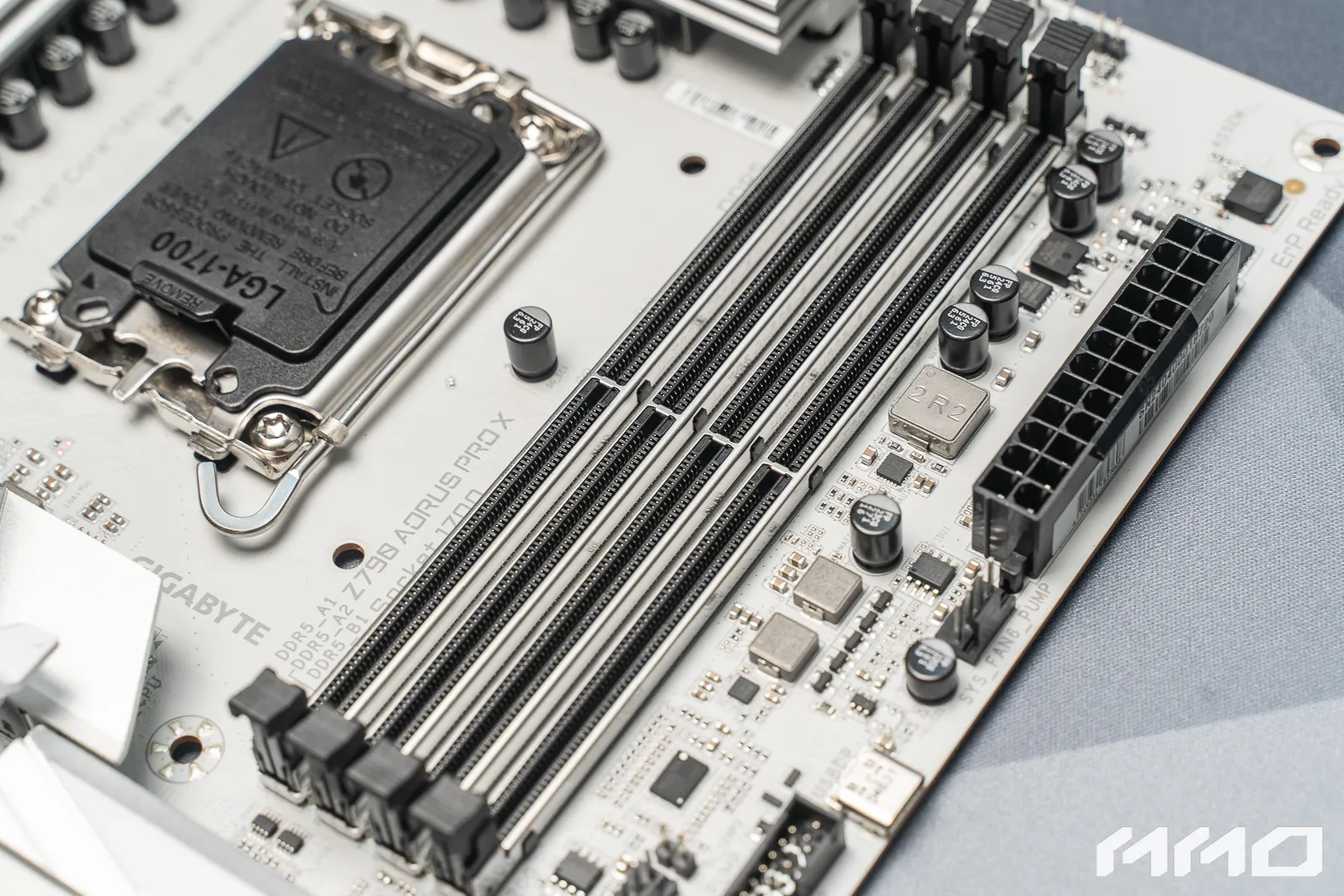 GIGABYTE Z790 AORUS PRO X 04