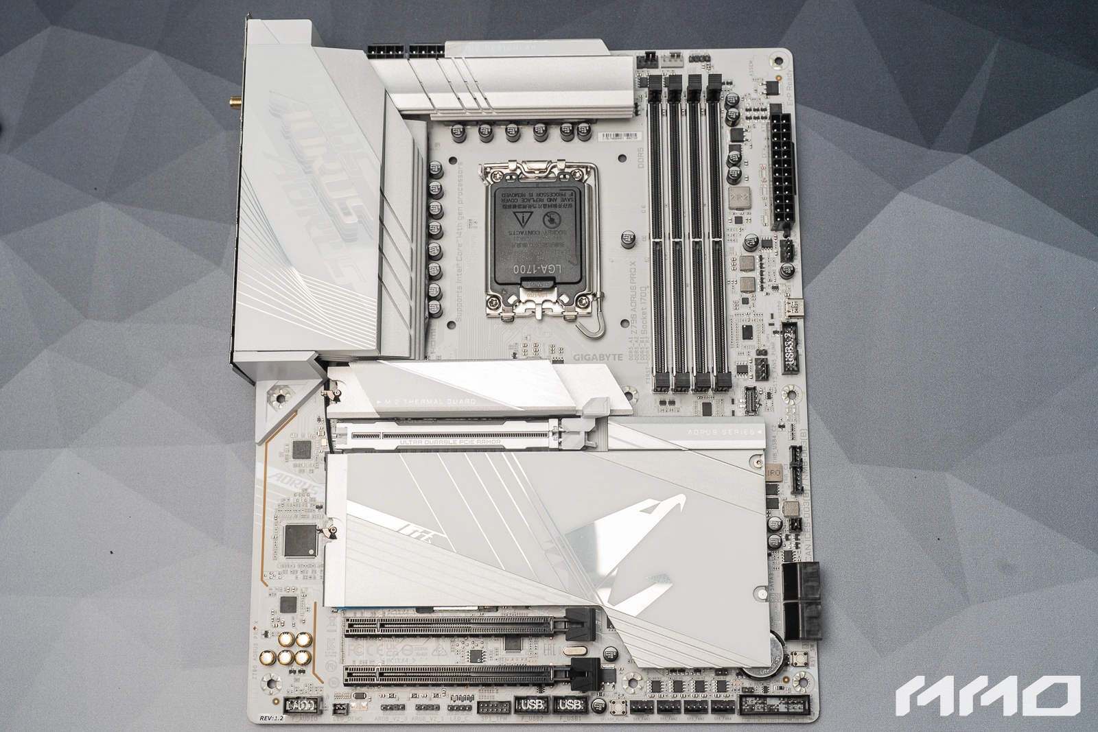 GIGABYTE Z790 AORUS PRO X