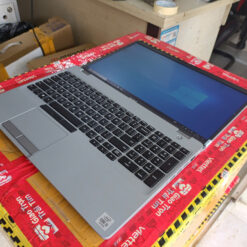 Laptop Dell Latitude 5510 Core i5-10310U RAM 8GB SSD 256GB 15.6 inch FullHD cảm ứng