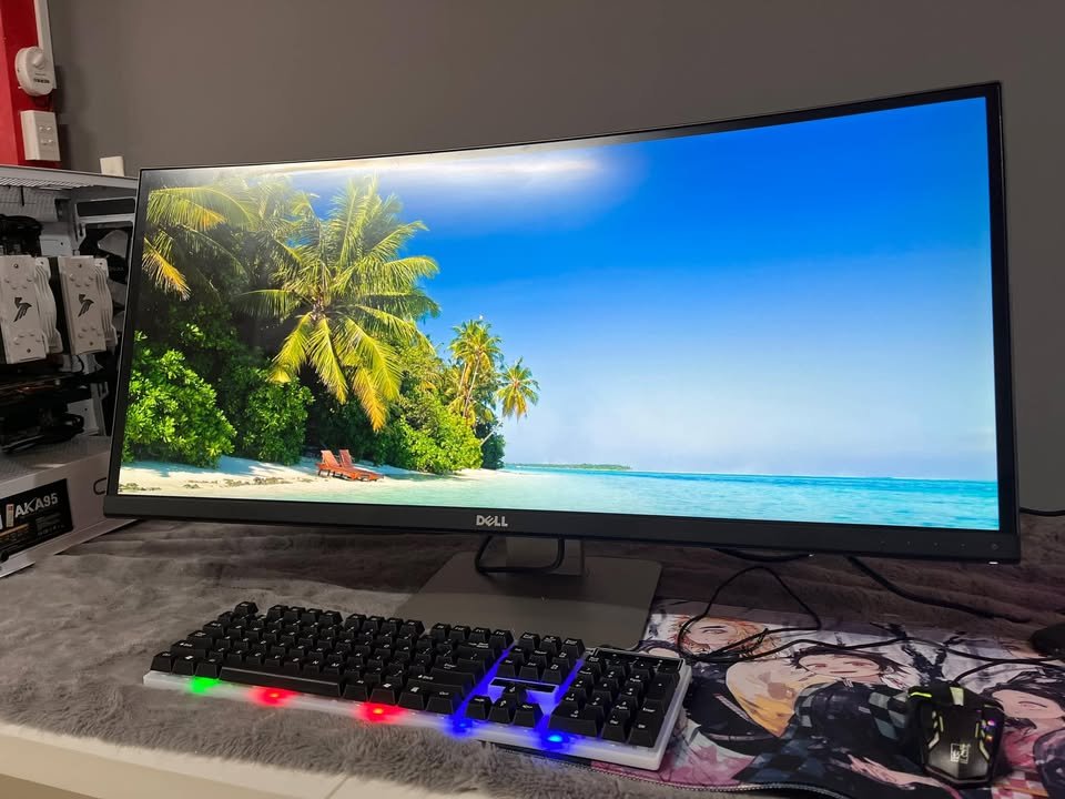 Màn Hình Cong Dell UltraSharp U3415W 34 Inch WQHD 