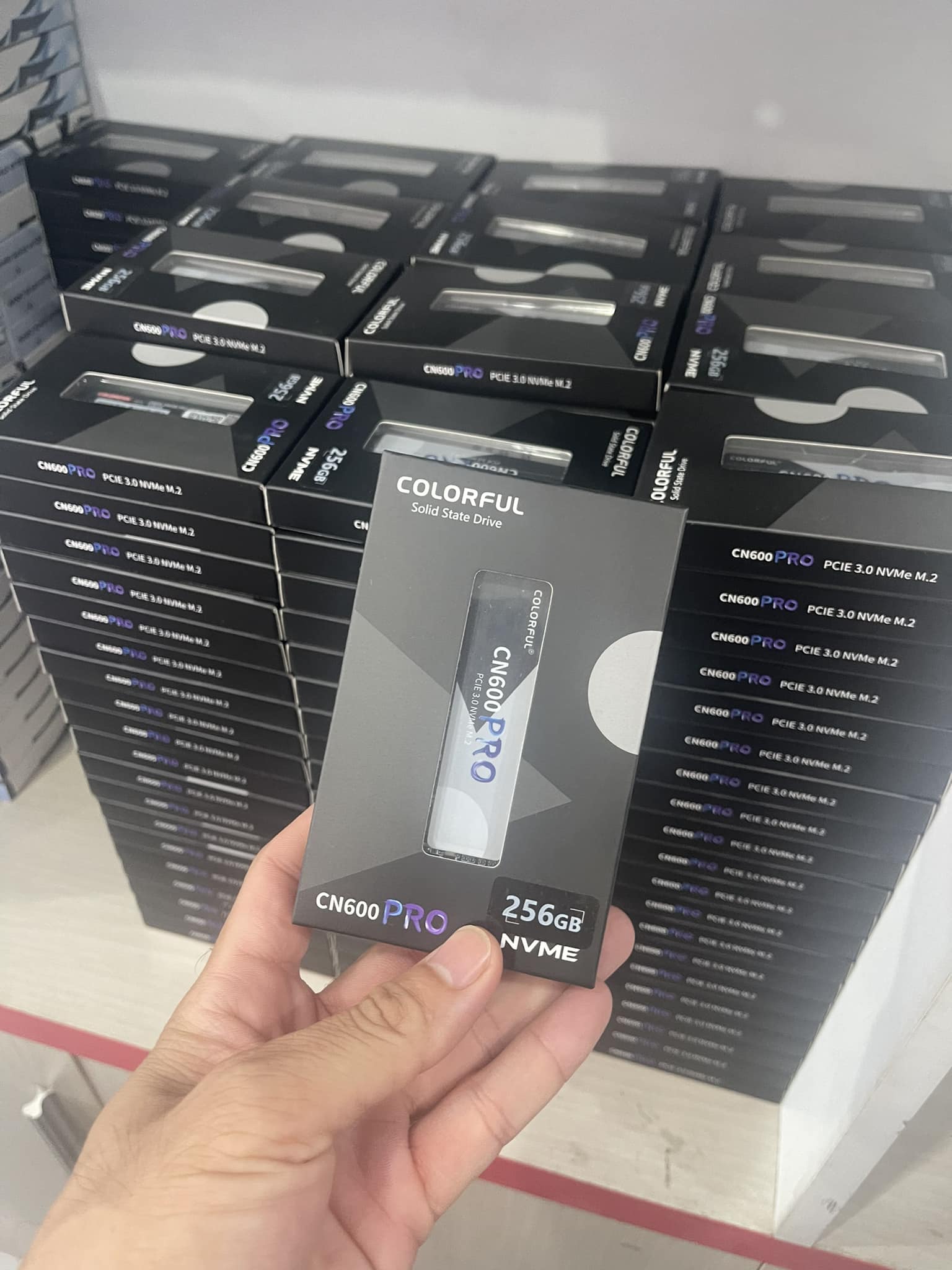 Ổ Cứng SSD 256GB Colorful CN600 PRO M2 NVMe