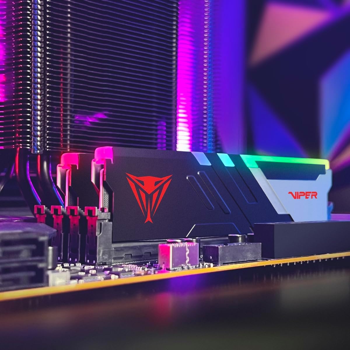 Ram Patriot Viper Venom RGB DDR5-6000 16GB CL30 (Support for Intel XMP 3.0 & AMD EXPO)