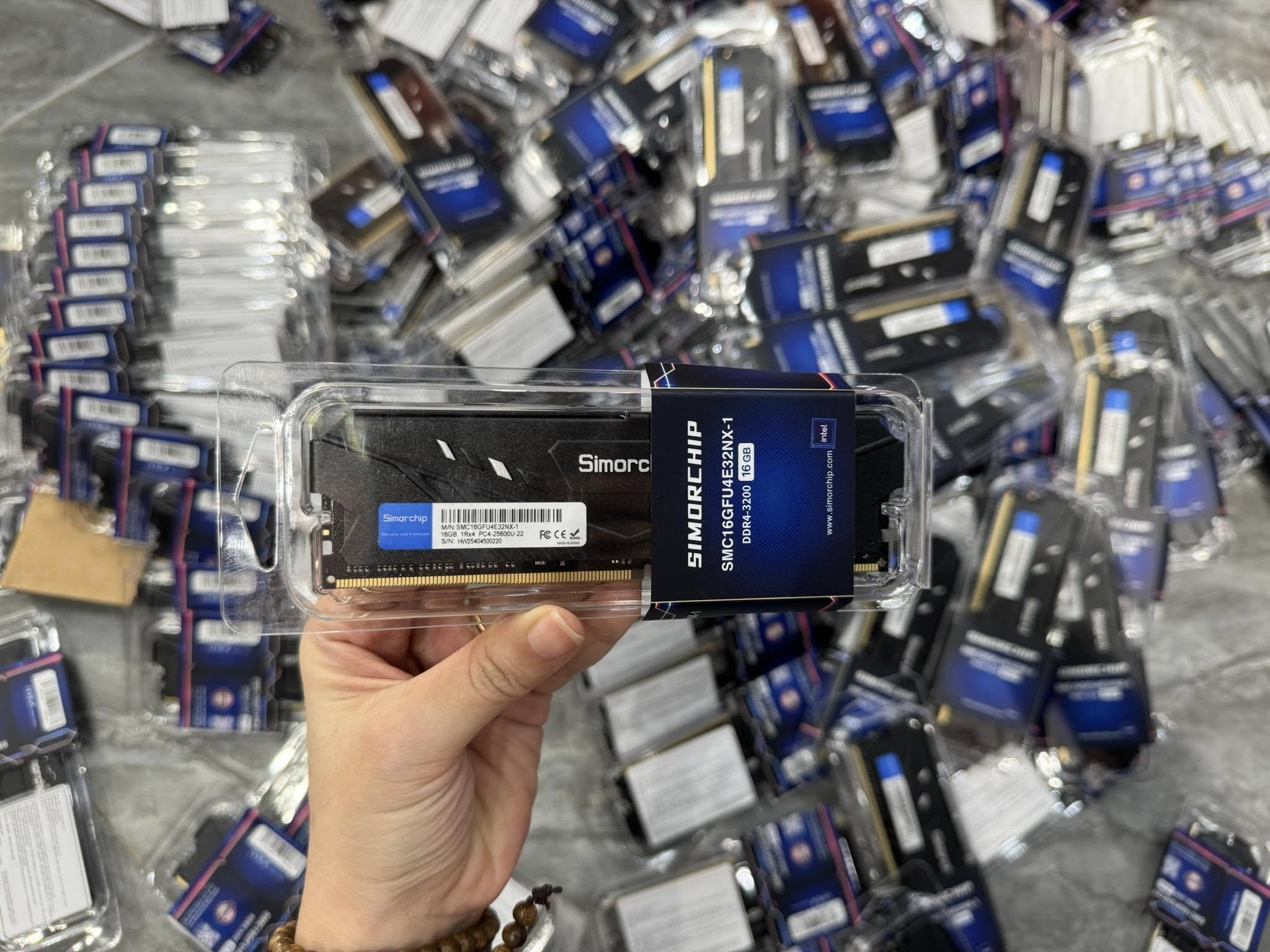Nên Chọn 1 Thanh RAM 16GB Hay 2 Thanh RAM 8GB