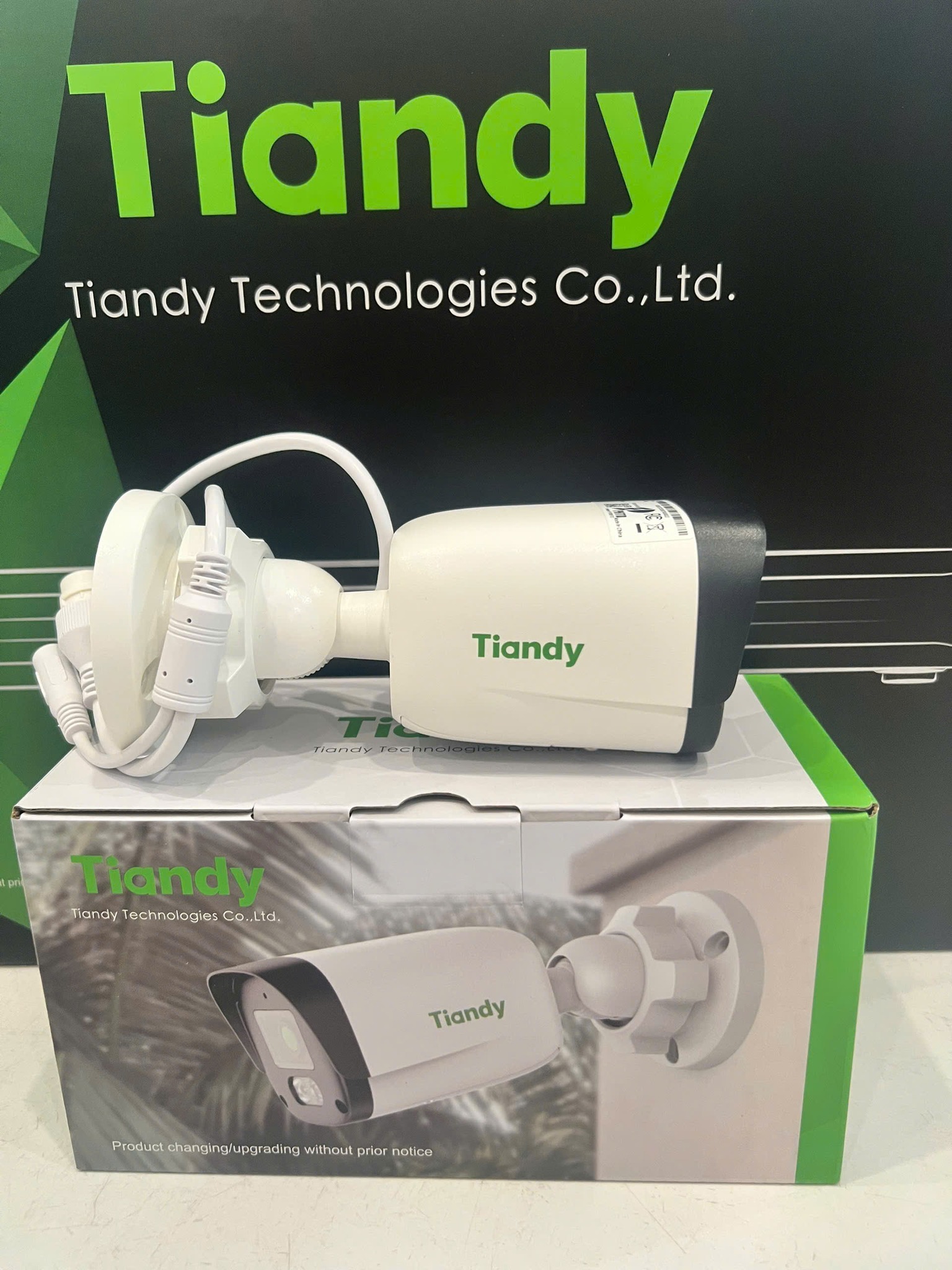 Camera IP Thân Tiandy TC-C321N 2.0MP