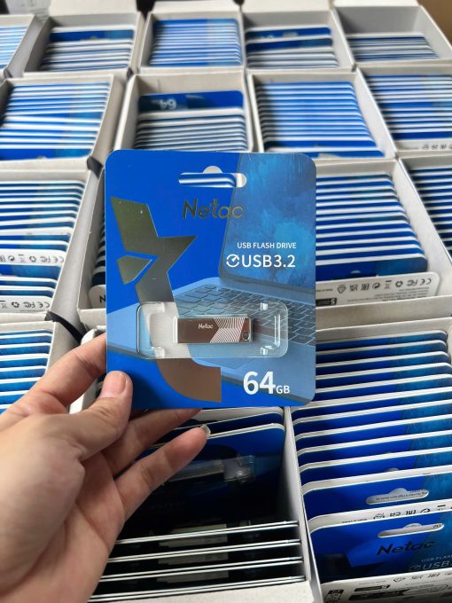 USB Netac UM1 64GB