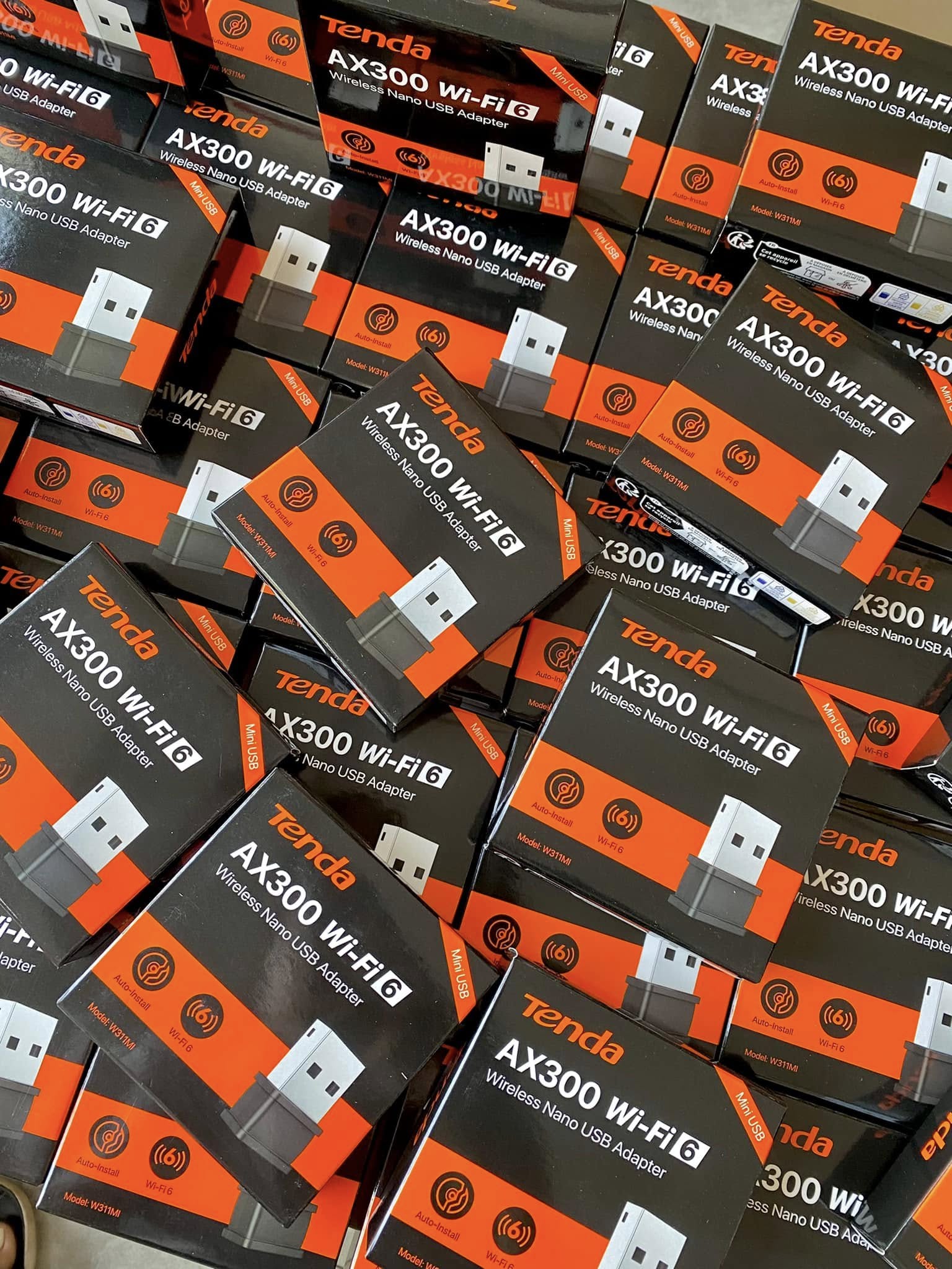 USB Tenda Wifi 6 AX300 W311MI