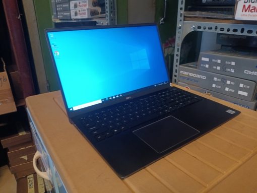 Laptop xách tay Dell Insprion 5501 Core i5-1035G1 Ram 8GB SSD 256GB Màn hình 15.6 Inch