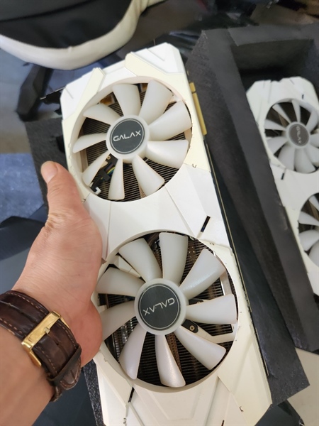 vga galax 2080 super 8g white - Ảnh 2