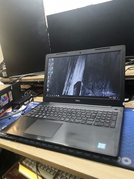Dell Inspiron 5570,Core i7-8550U, Ram 8GB - Ảnh 2