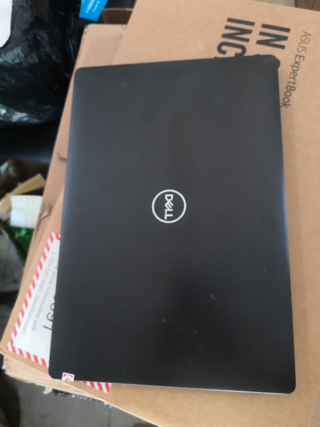 Dell Latitude 5300 Core i5-8365U/ RAM 8GB / SSD 256GB / Màn 13.3 inch ( FHD ) - Ảnh 2