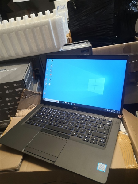 Dell Latitude 5400 Core i7 8665U / RAM 8GB / SSD 256GB / Full HD
