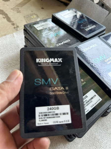 Ổ CỨNG SSD KINGMAX 240GB 2.5 INCH SATA3 30NBH - Ảnh 2