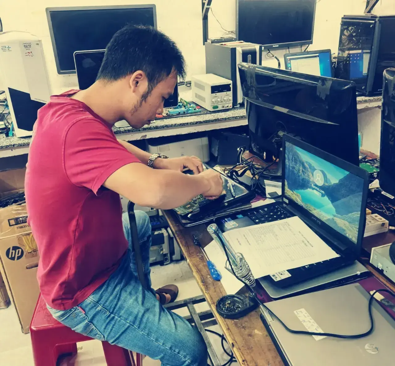 sua laptop dak lak