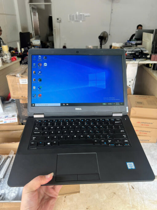 Laptop Dell E5470 I7-6600U/ Ram 8GB/ Ssd nvme 256Gb/ FHD / VGA AMD R7 M360-2GB