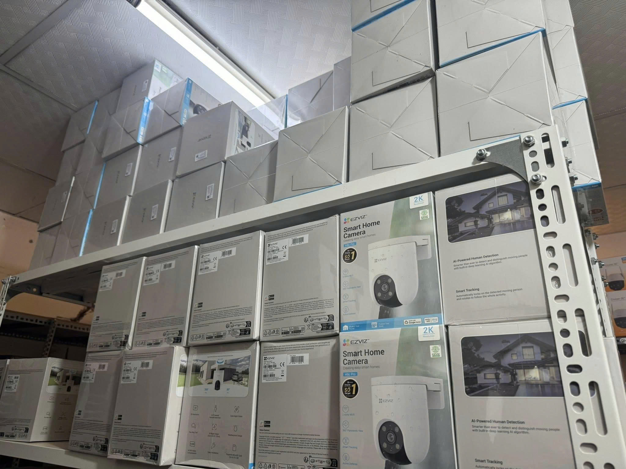 Camera WiFi EZVIZ H8C Pro 3K 5MP