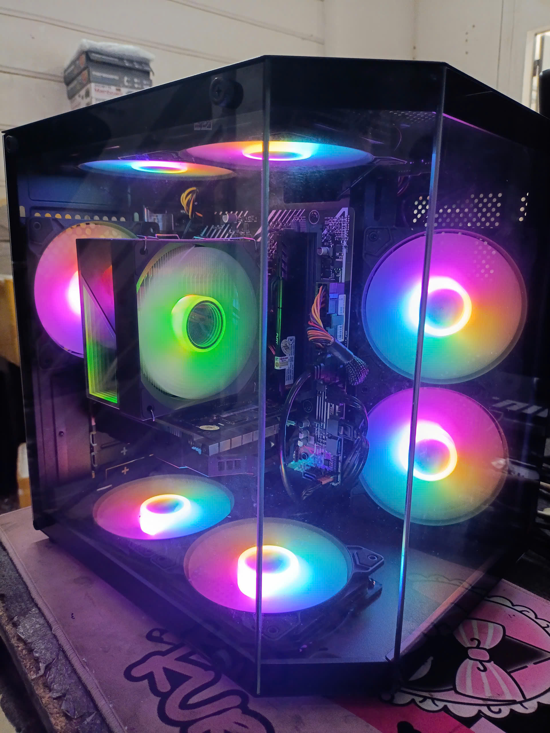 Bộ máy vi tính Gaming H510 asus/i5 11400f/16g Fury/1050ti 4g coloful/450w aigo/case mặt kính + fan