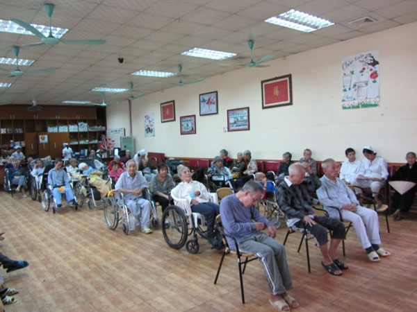 Khu hội trường trung tâm dưỡng lão Thiên Đức