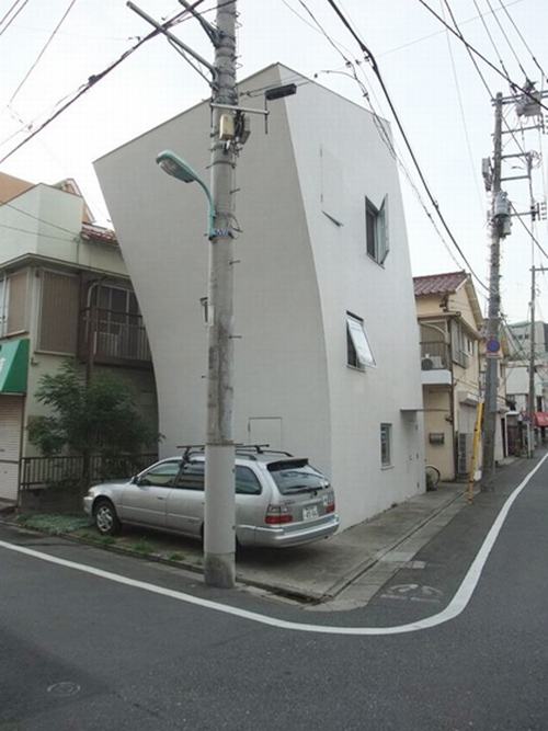 Ngôi nhà ở Nhật do TNA Architect thiết kế giống như đang vươn về phía ánh sáng.